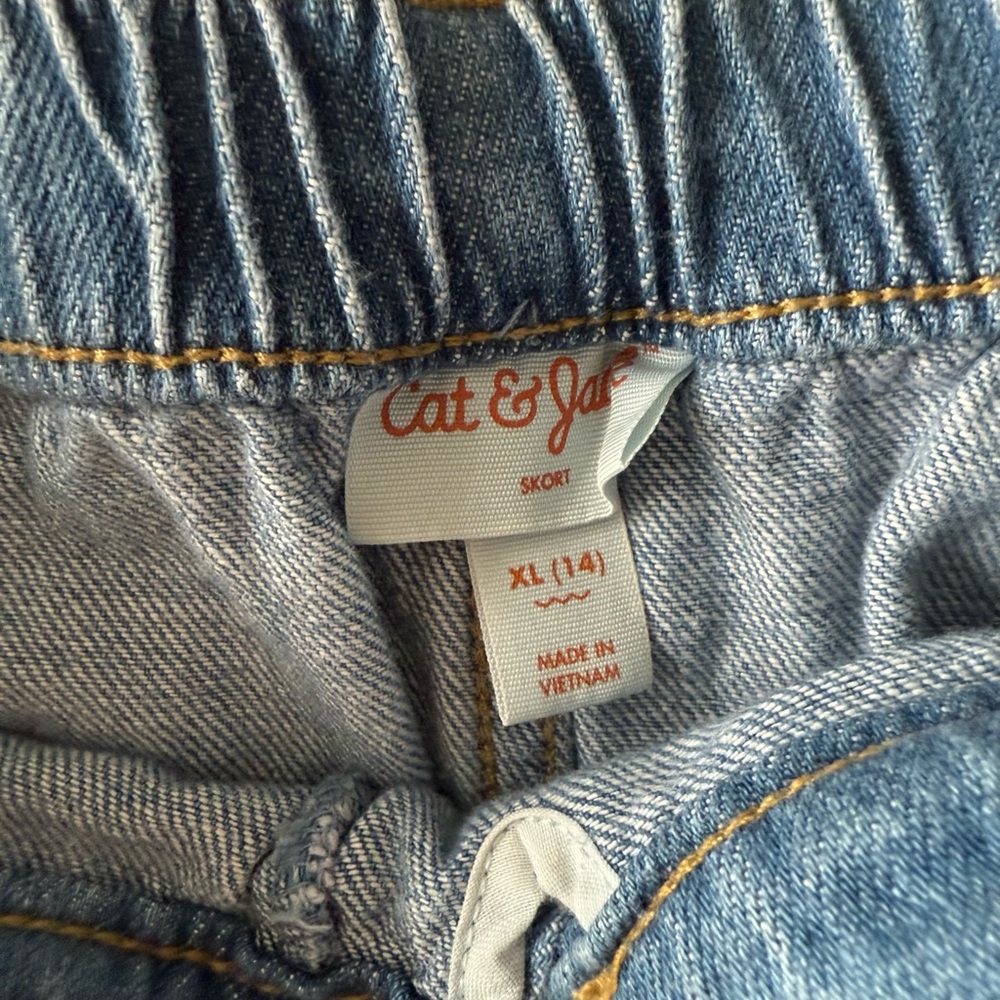 Cat & Jack Blue Denim Skort Girl size 14 (XL) - Picture 3 of 3